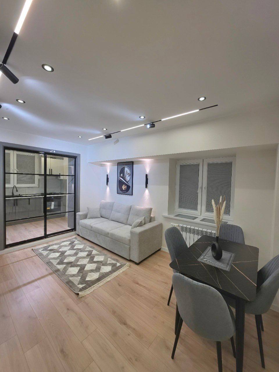 3-комн. квартира, 54 м² — фото 1
