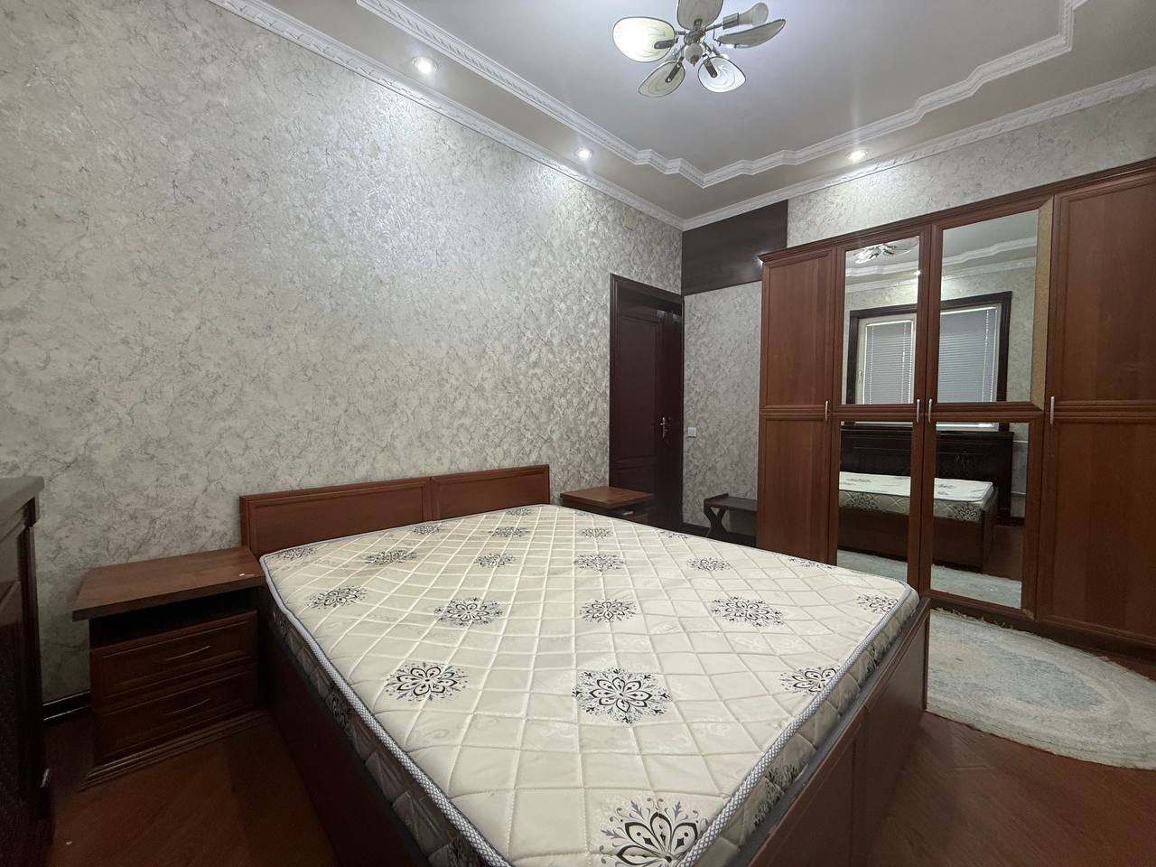2-комн. квартира, 58 м² — фото 3