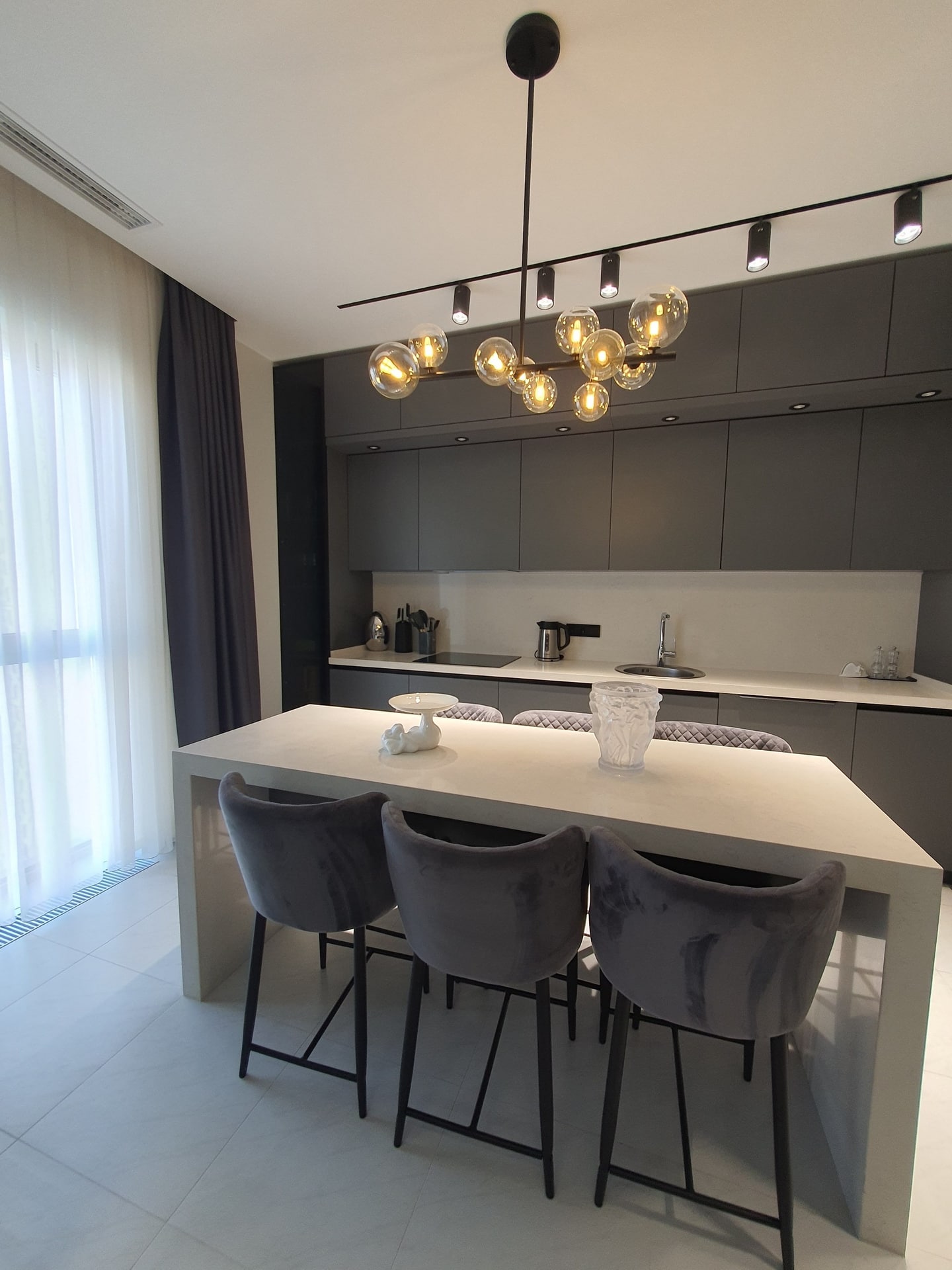 3-комн. квартира в аренду, 125 м² — фото 3
