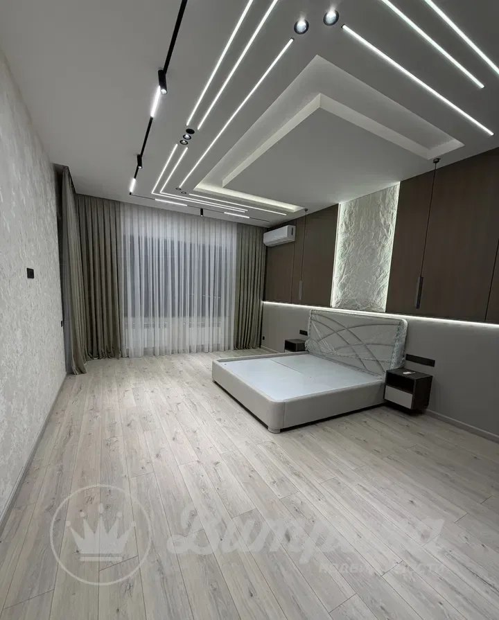 Дом 450 м², участок 3 сот. — фото 4