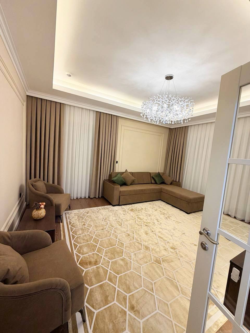 3-комн. квартира, 90 м² — фото 2