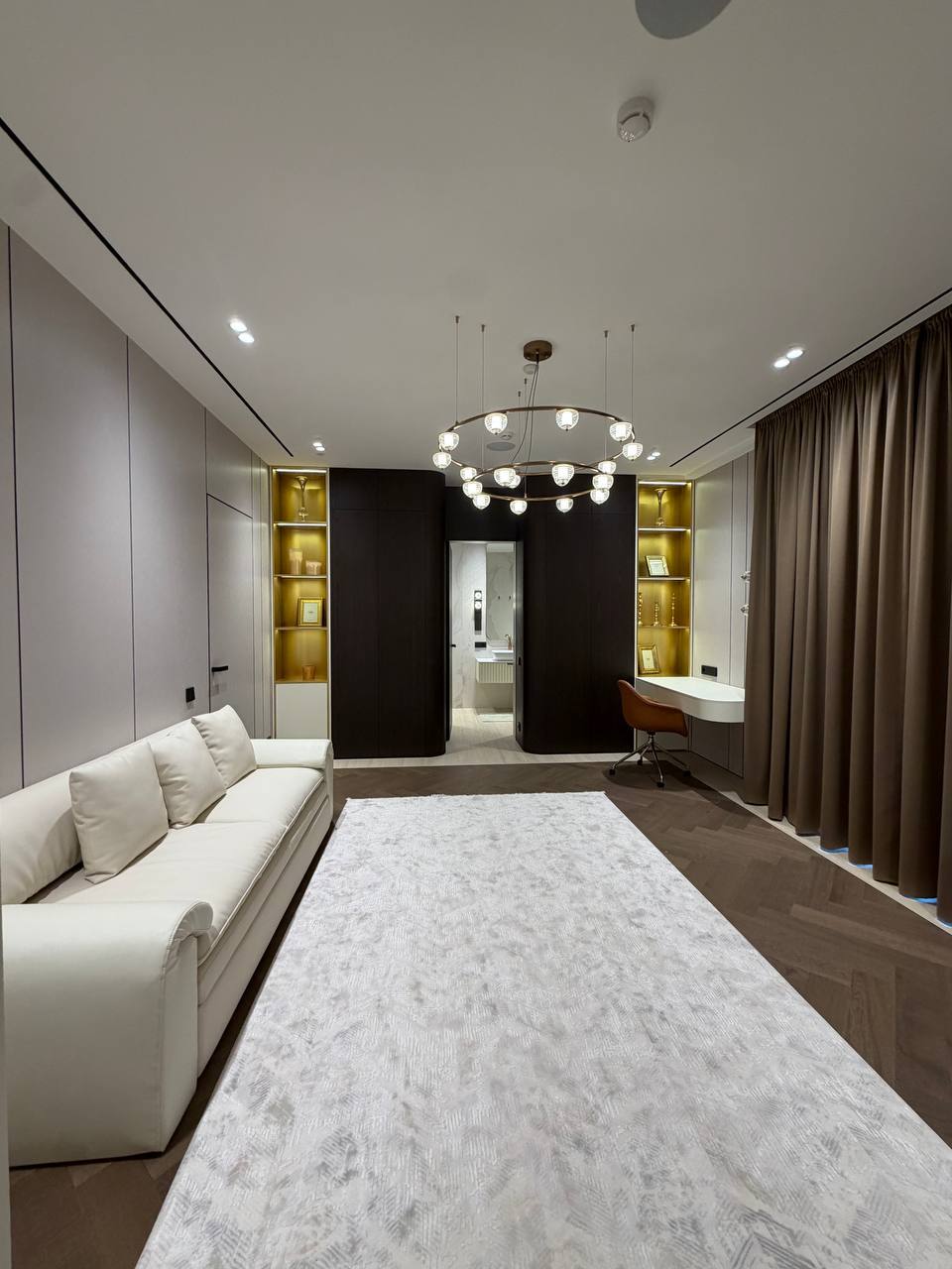 4-комн. квартира, 202 м² — фото 3