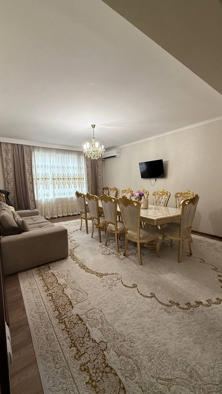 4-комн. квартира, 155 м² — фото 1