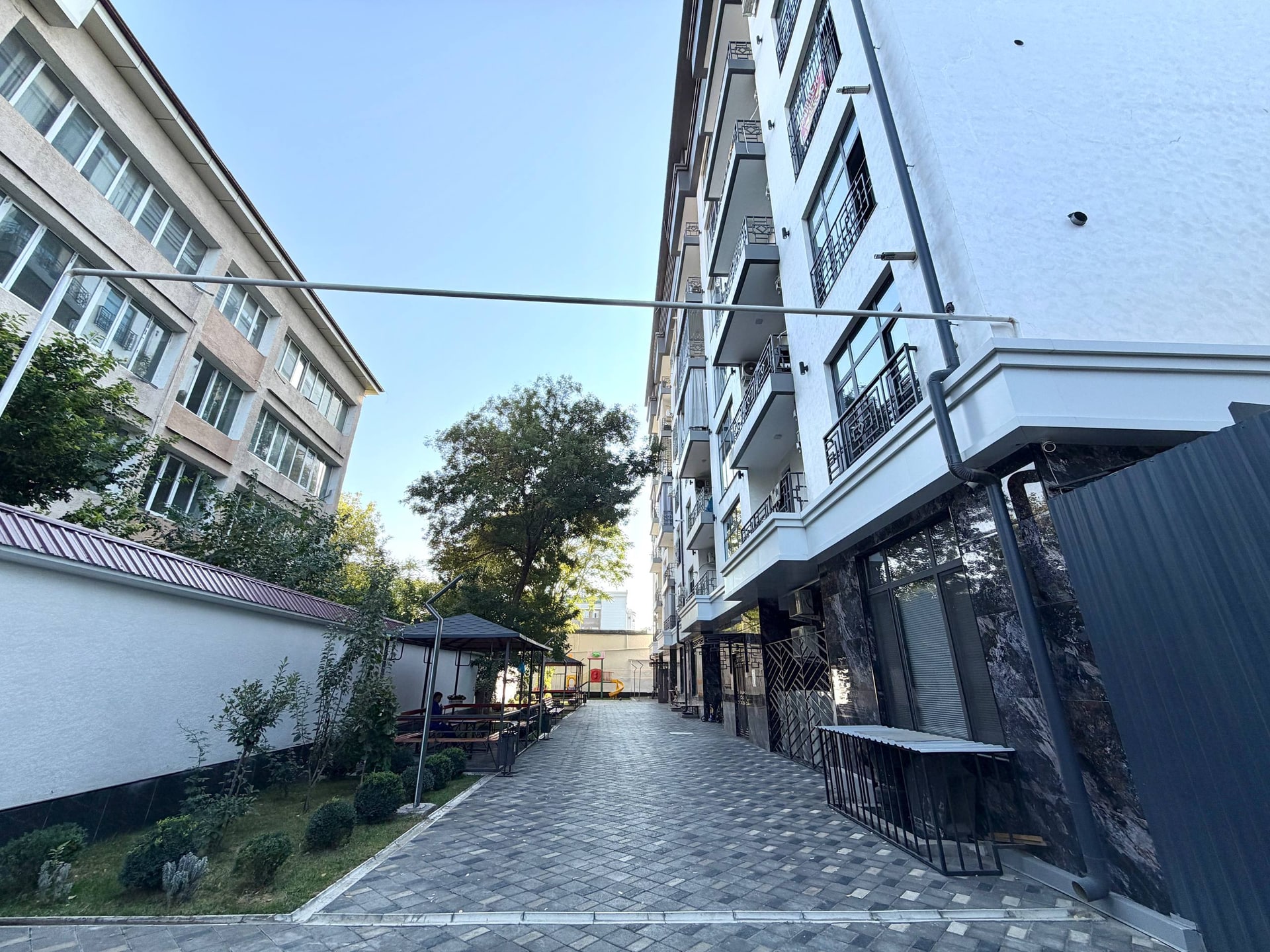 2-комн. квартира, 71 м² — фото 2