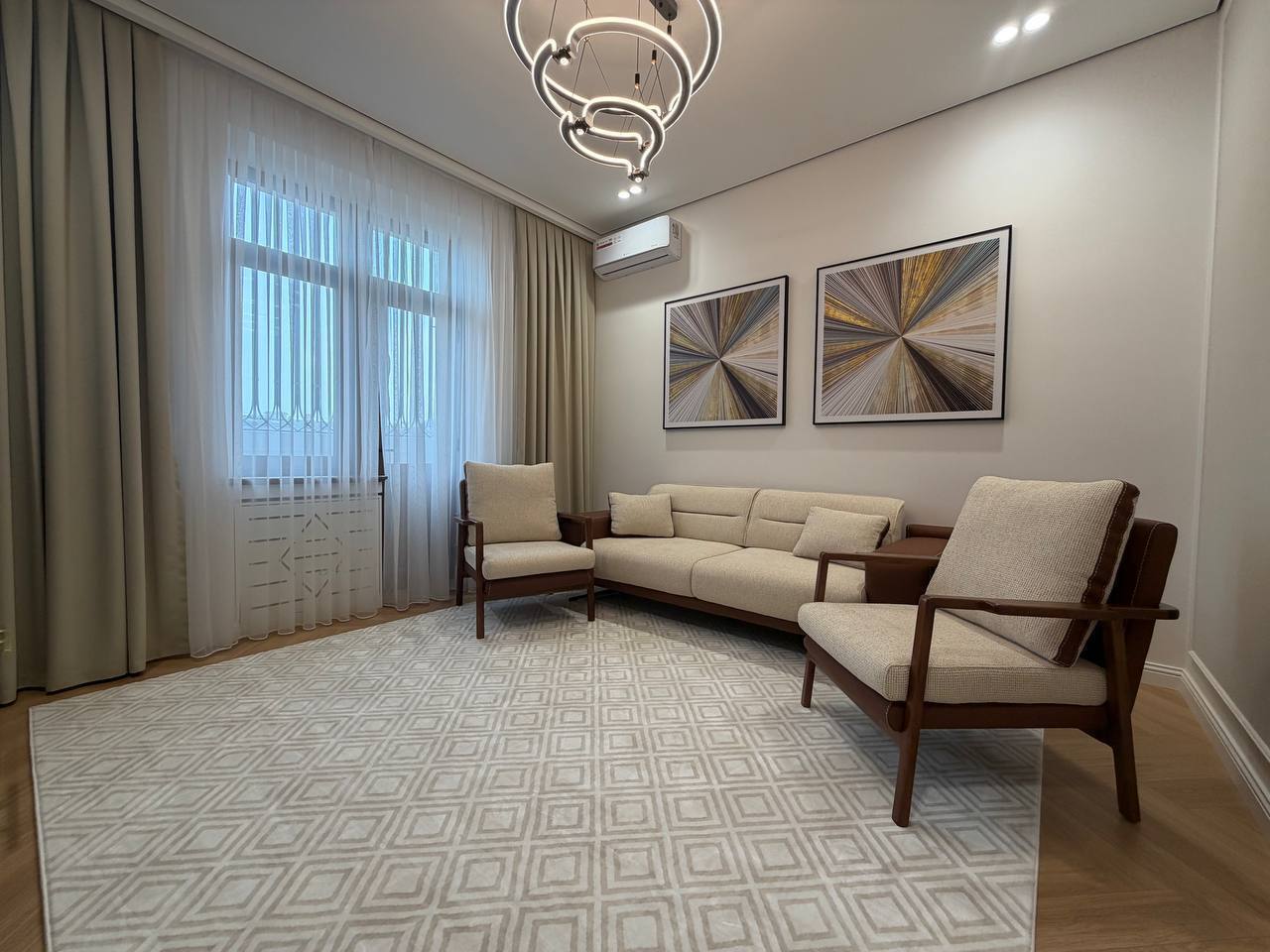 5-комн. квартира, 179 м² — фото 2