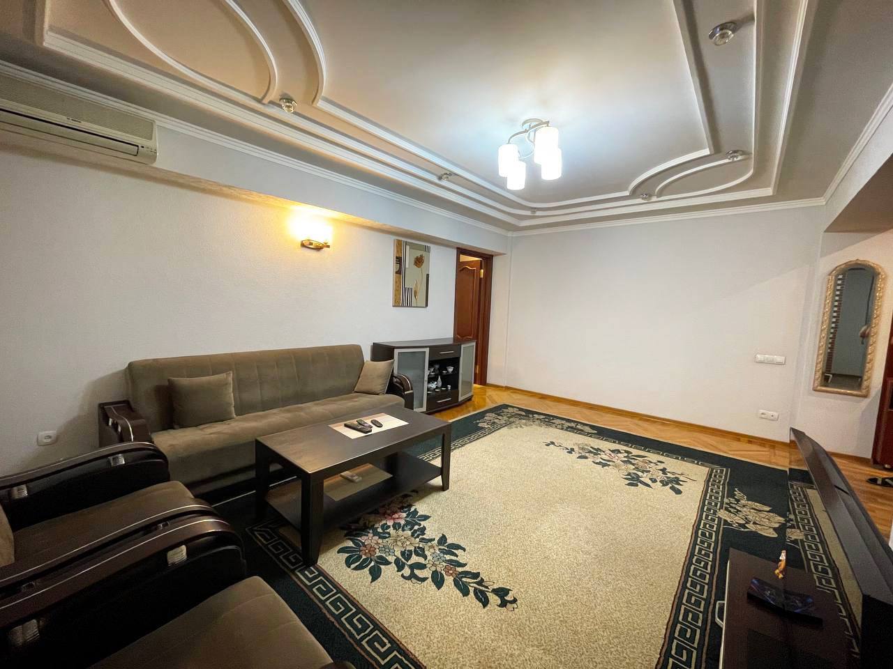 2-комн. квартира в аренду, 80 м² — фото 3