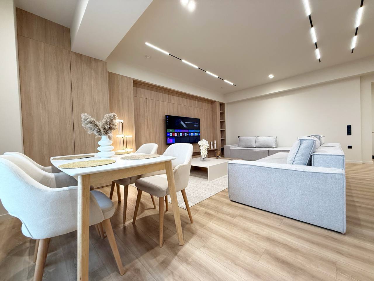 3-комн. квартира, 105 м² — фото 1