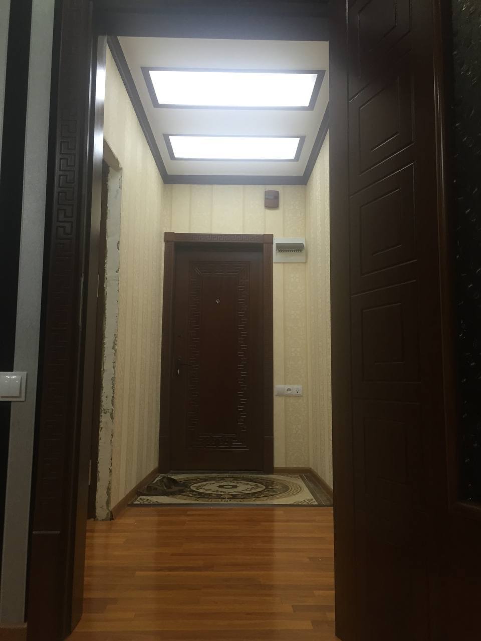 2-комн. квартира, 65 м² — фото 2