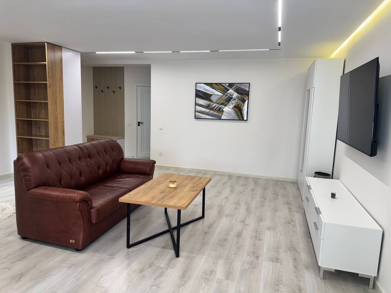 3-комн. квартира в аренду, 80 м² — фото 2