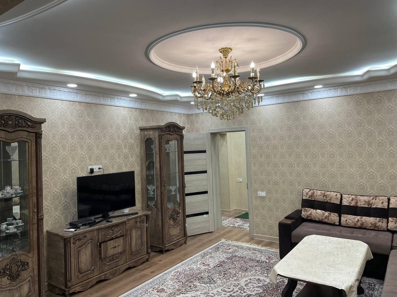 2-комн. квартира, 60 м² — фото 1