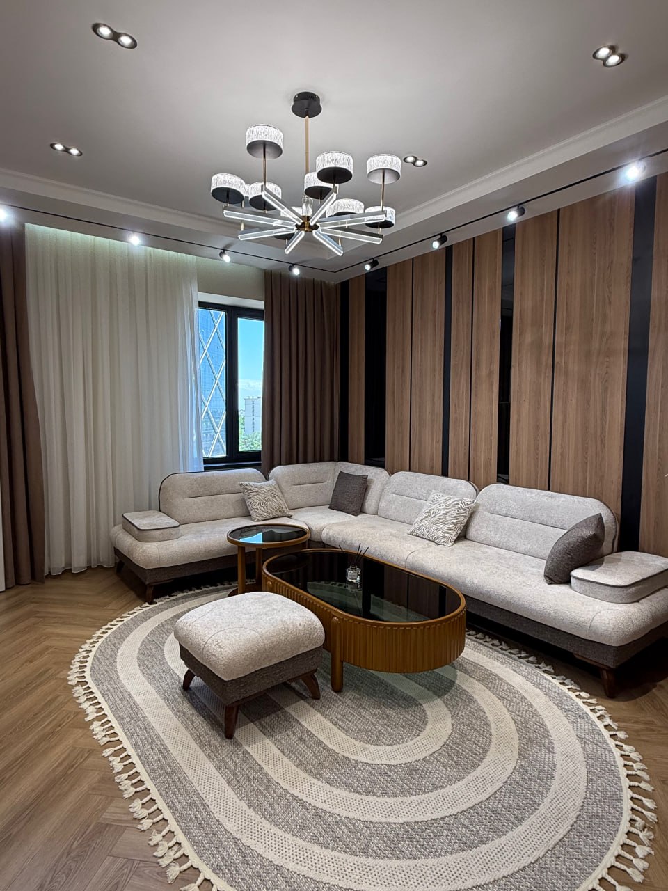 4-комн. квартира, 105 м² — фото 1