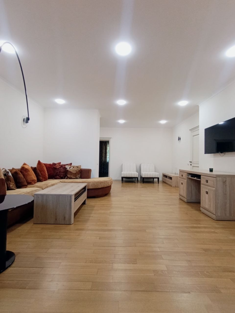 2-комн. квартира в аренду, 70 м² — фото 3