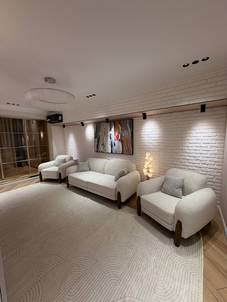 3-комн. квартира, 60 м² — фото 1