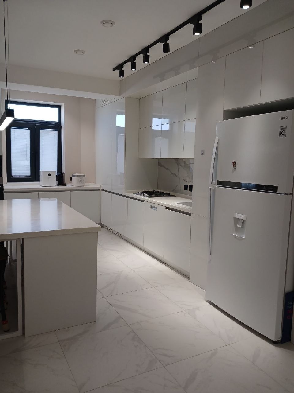 3-комн. квартира, 130 м² — фото 4
