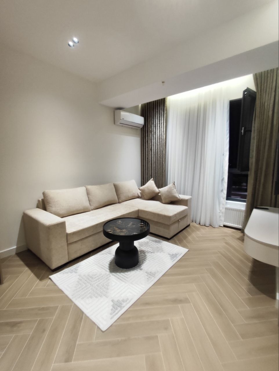 2-комн. квартира в аренду, 50 м² — фото 1