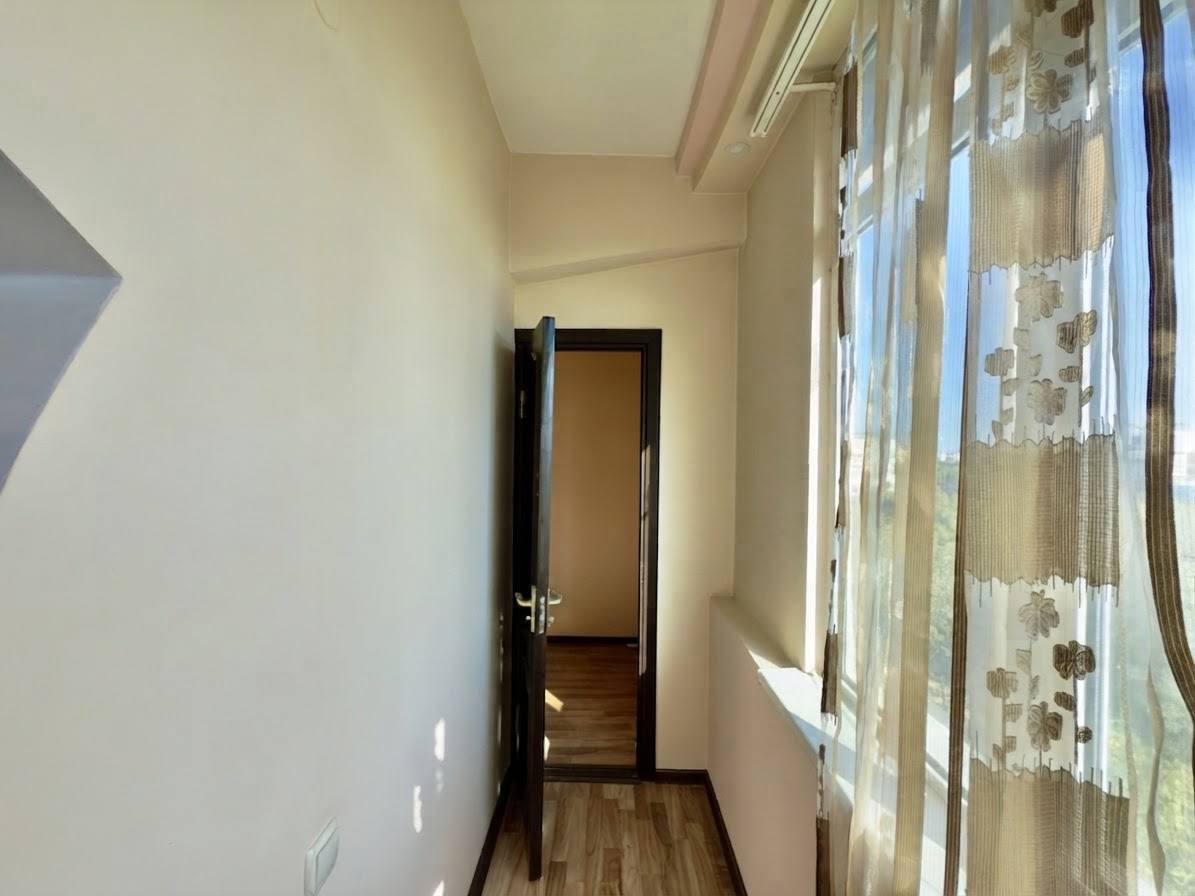 2-комн. квартира, 70 м² — фото 5