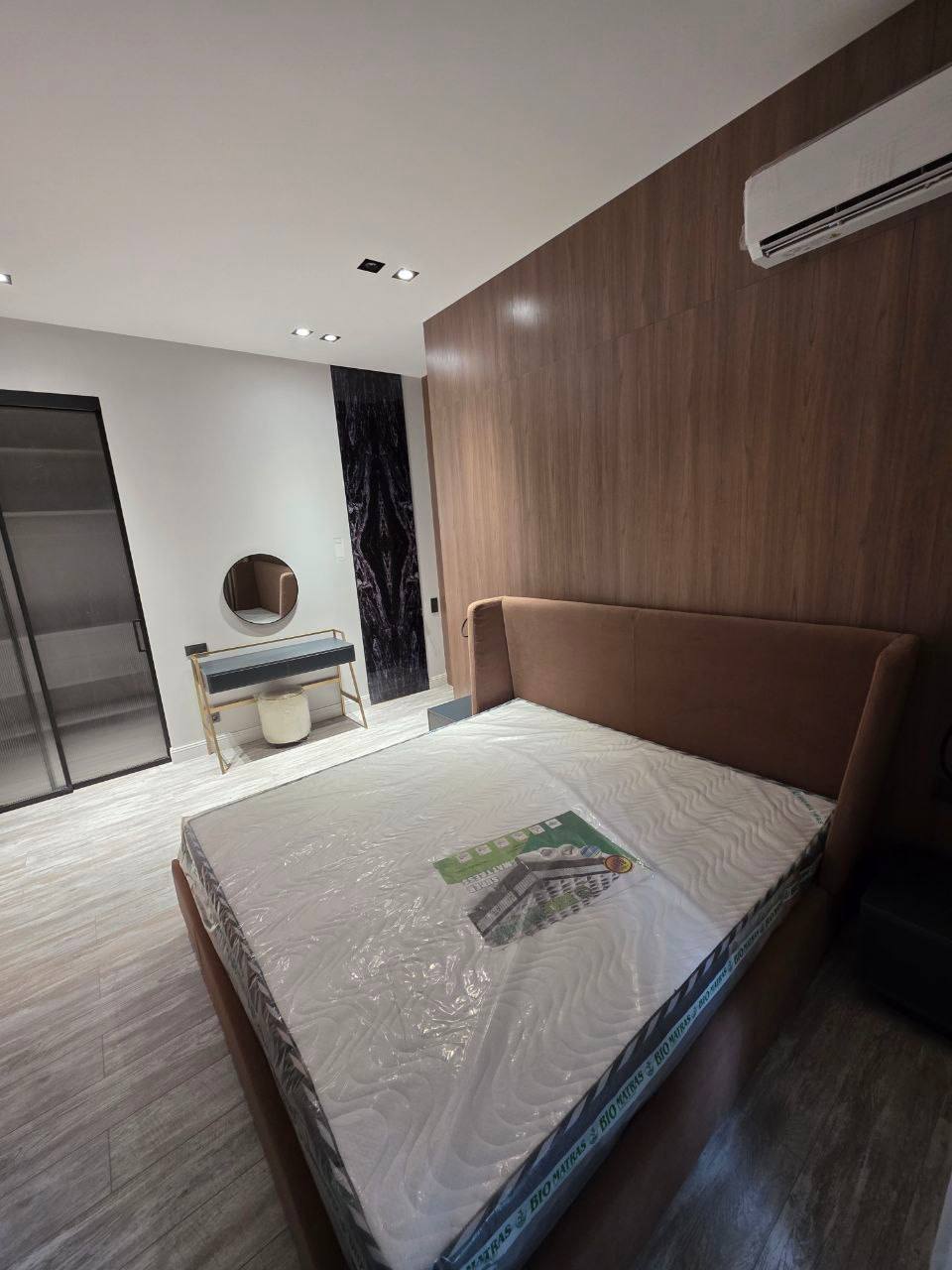 4-комн. квартира, 114 м² — фото 1