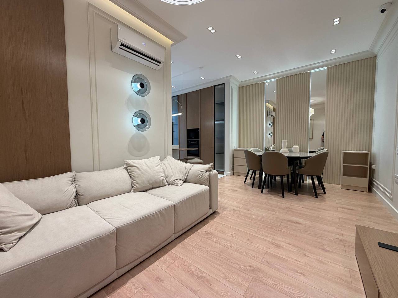 4-комн. квартира, 130 м²