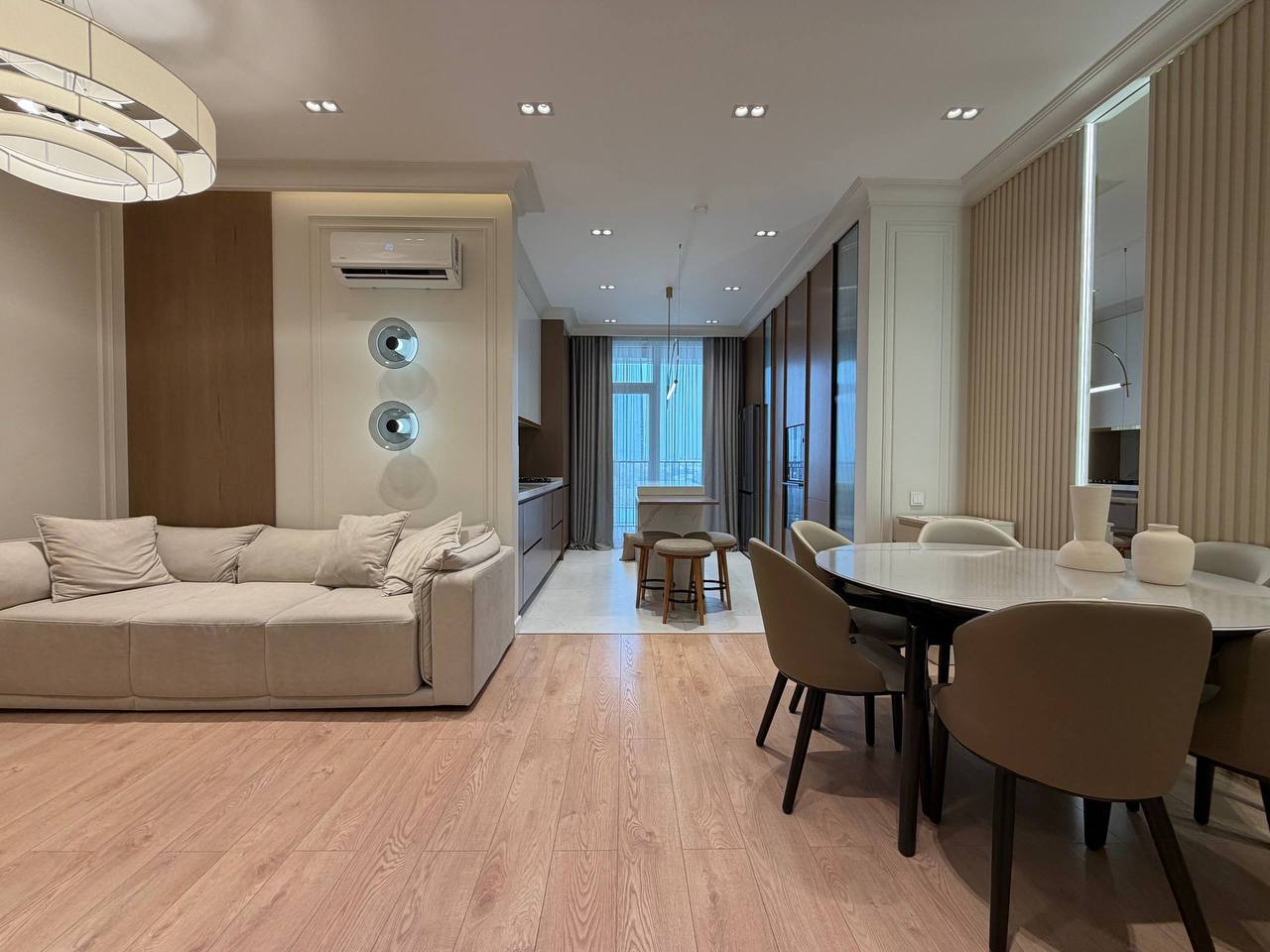 4-комн. квартира, 130 м² — фото 2