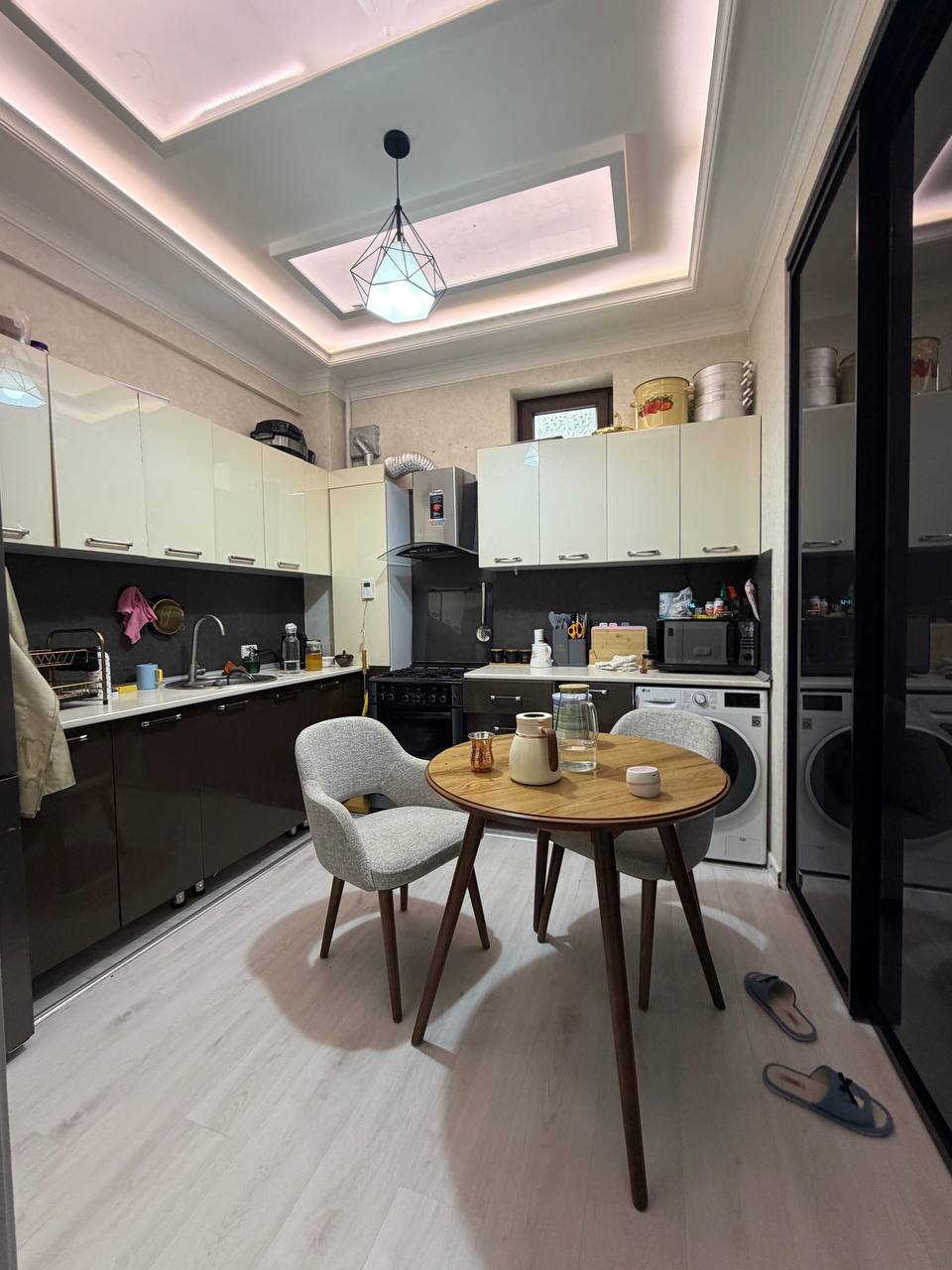 2-комн. квартира, 65 м² — фото 3