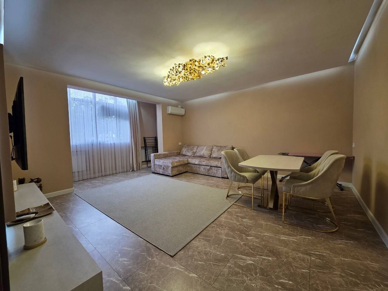 2-комн. квартира, 60 м² — фото 1