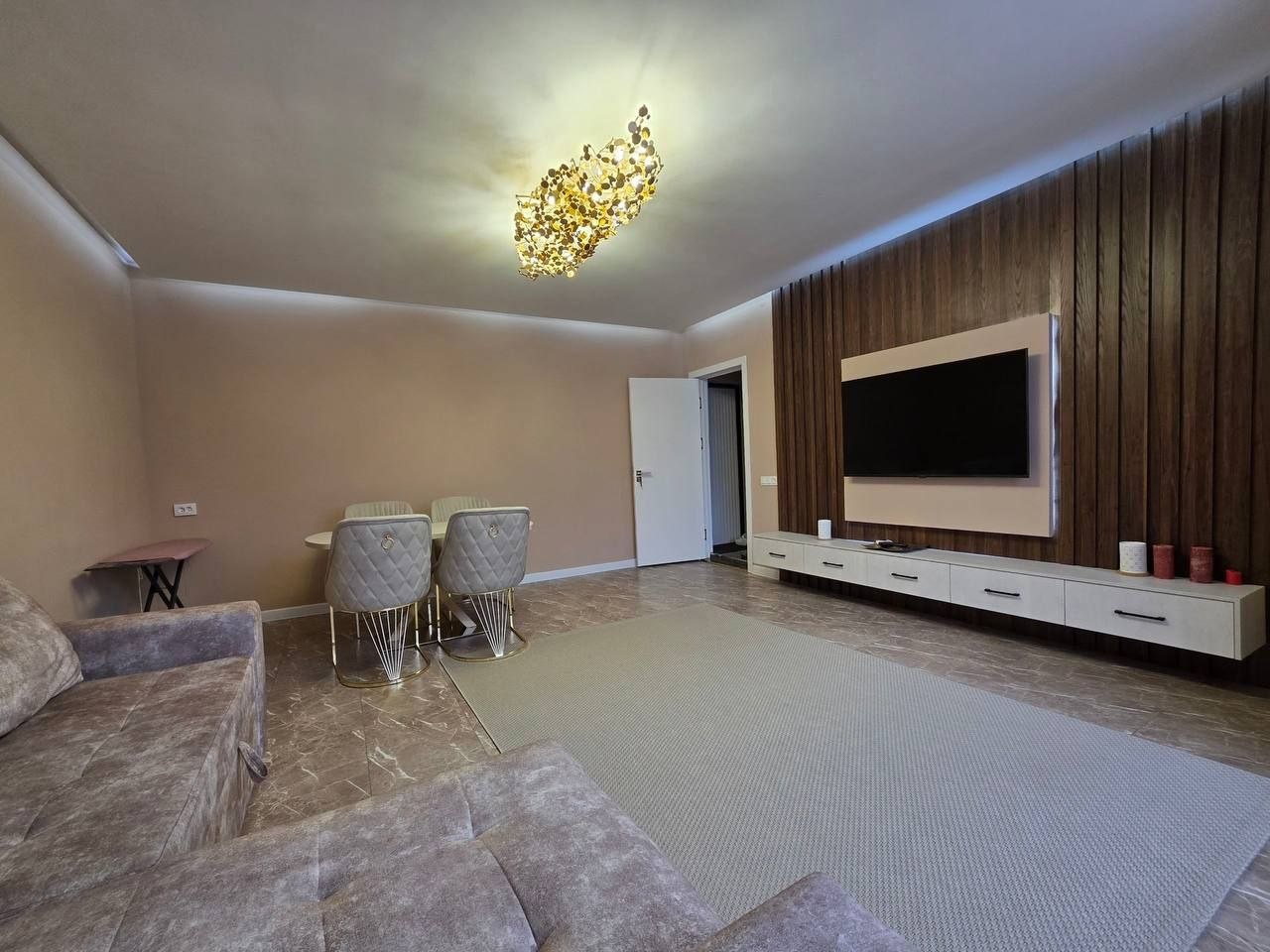 2-комн. квартира, 60 м² — фото 2