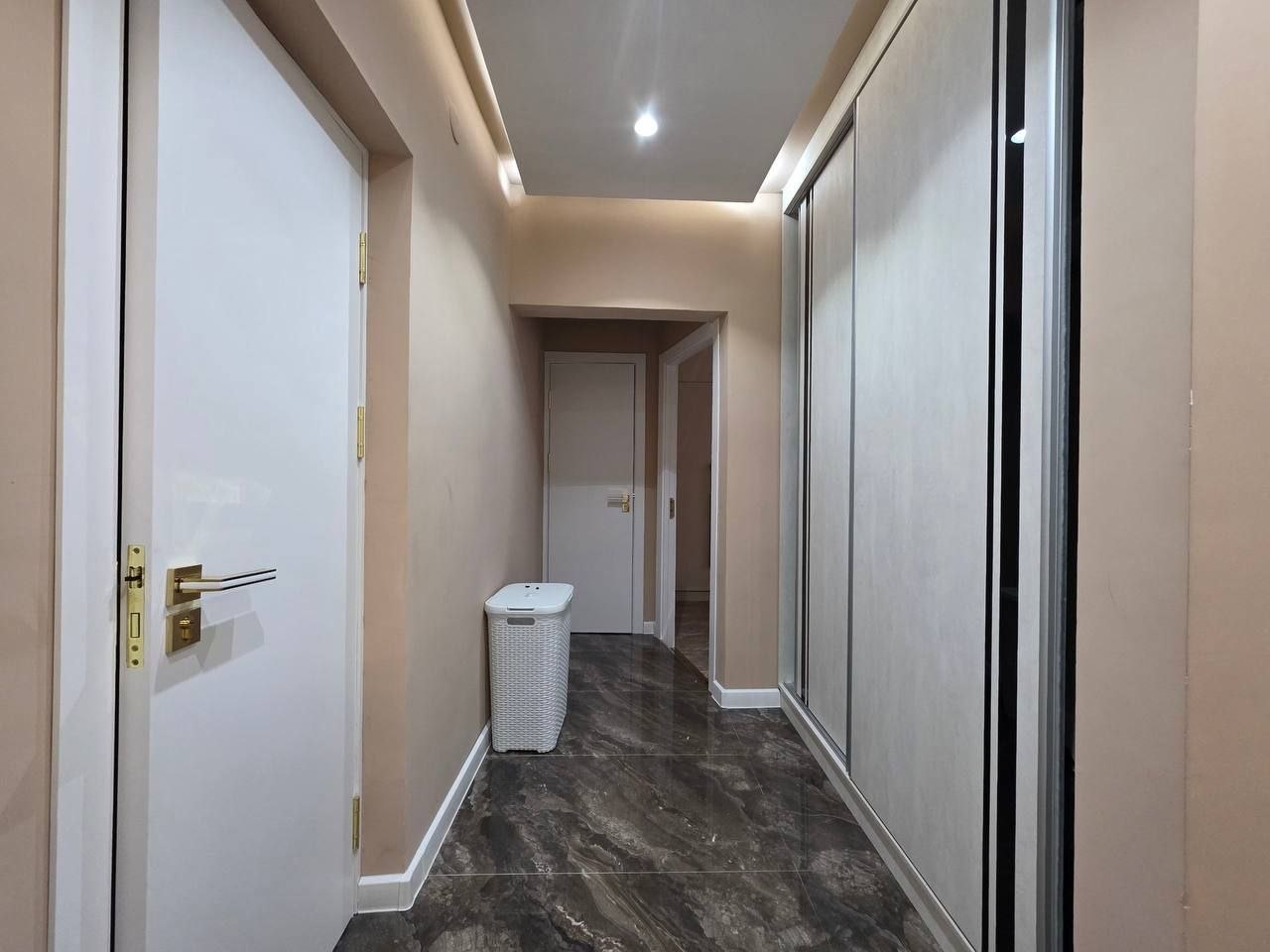2-комн. квартира, 60 м² — фото 8