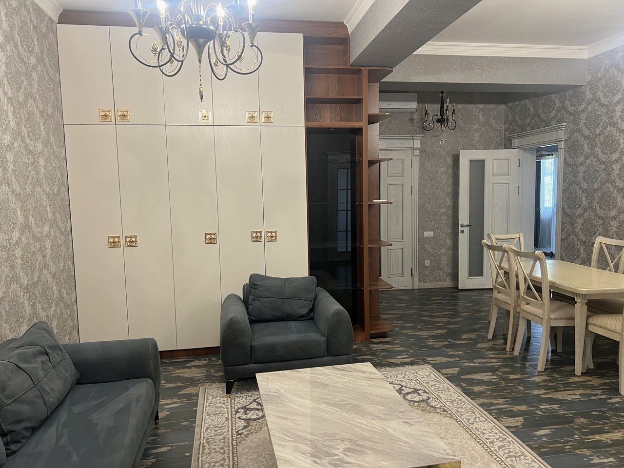 4-комн. квартира в аренду, 150 м² — фото 2