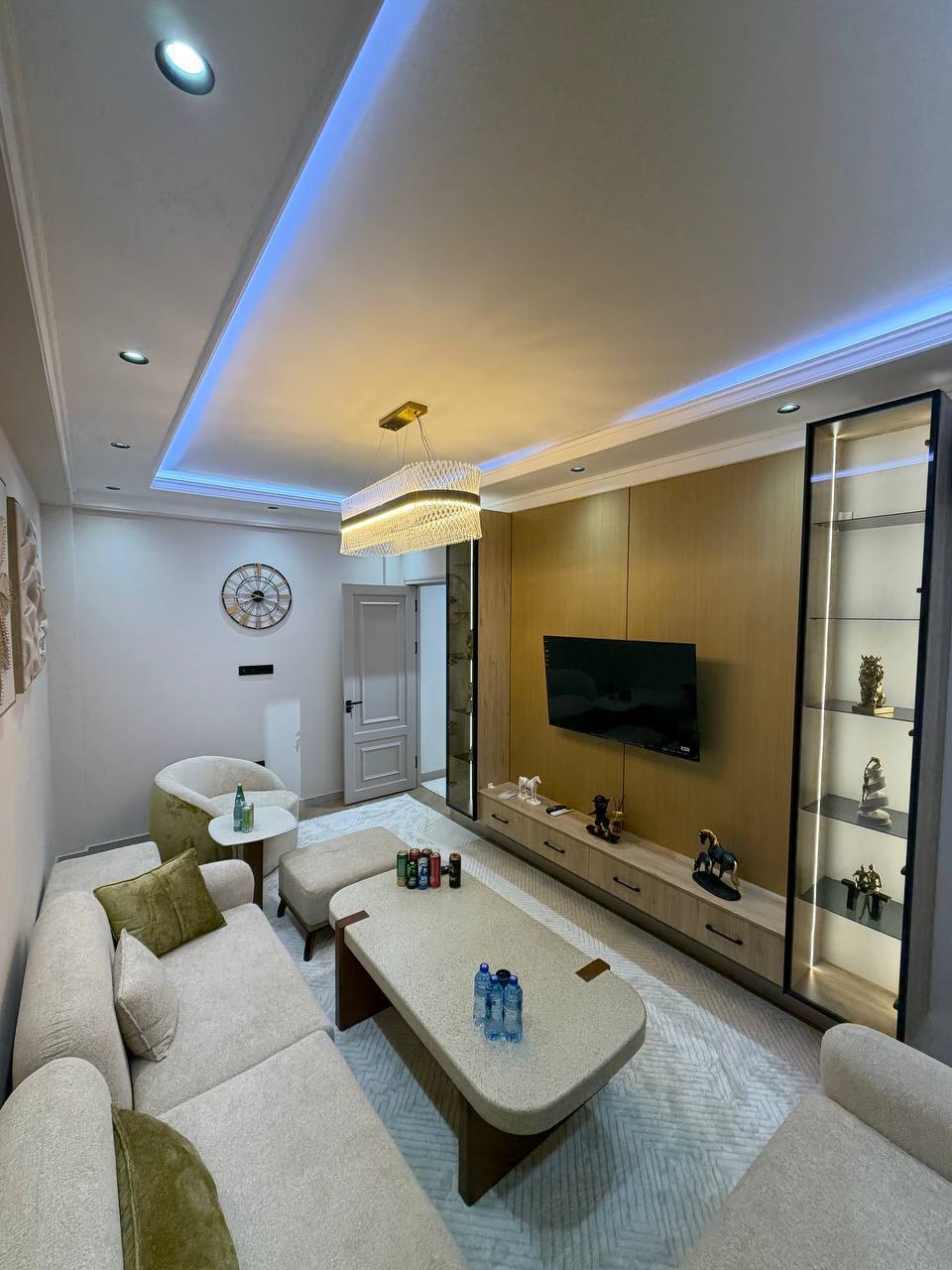 2-комн. квартира, 65 м² — фото 2