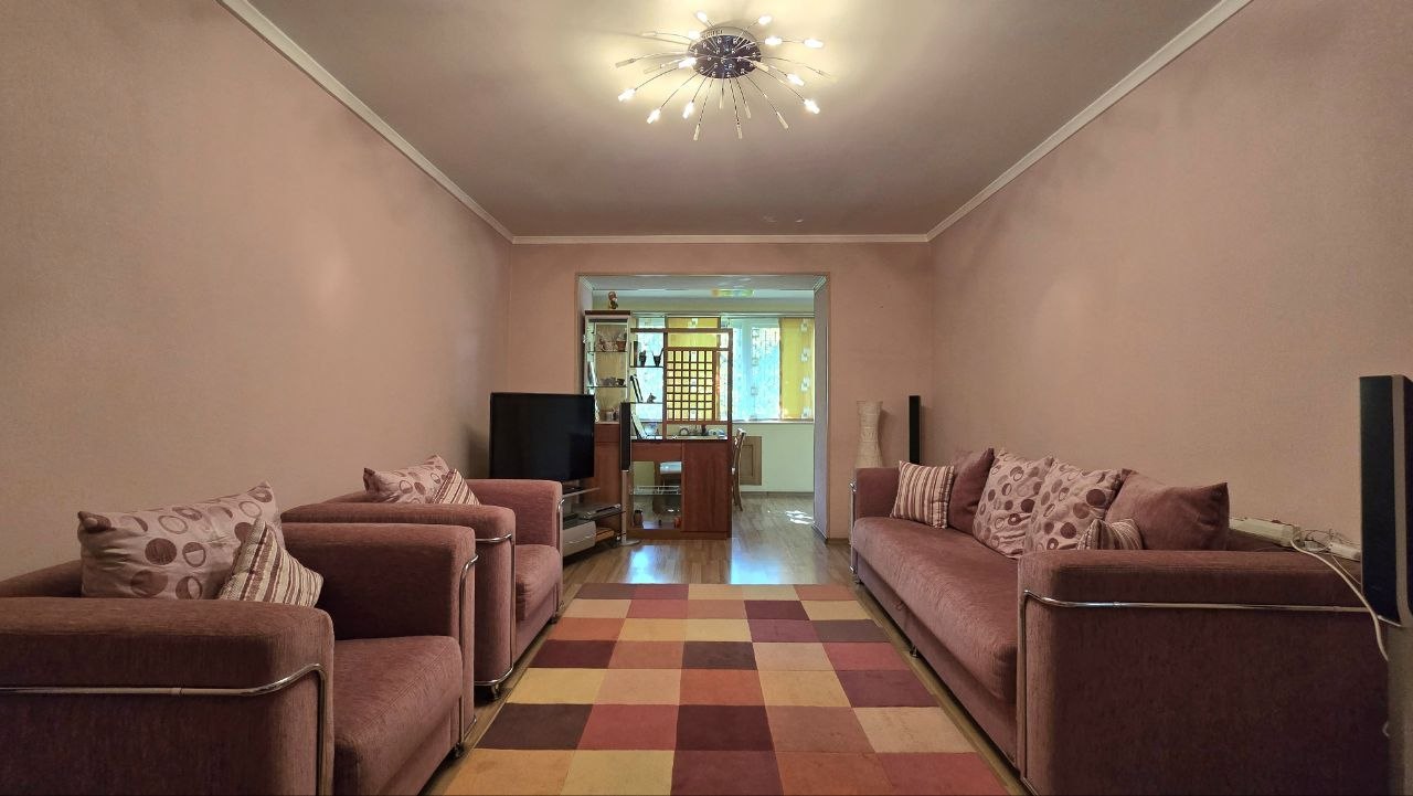 3-комн. квартира, 72 м² — фото 2