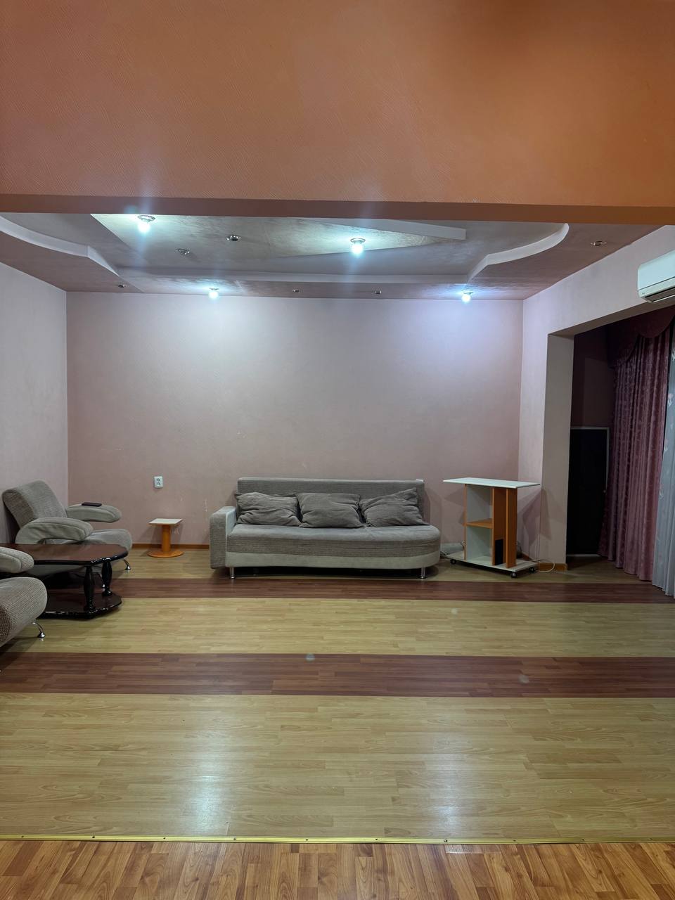 2-комн. квартира, 66 м² — фото 1