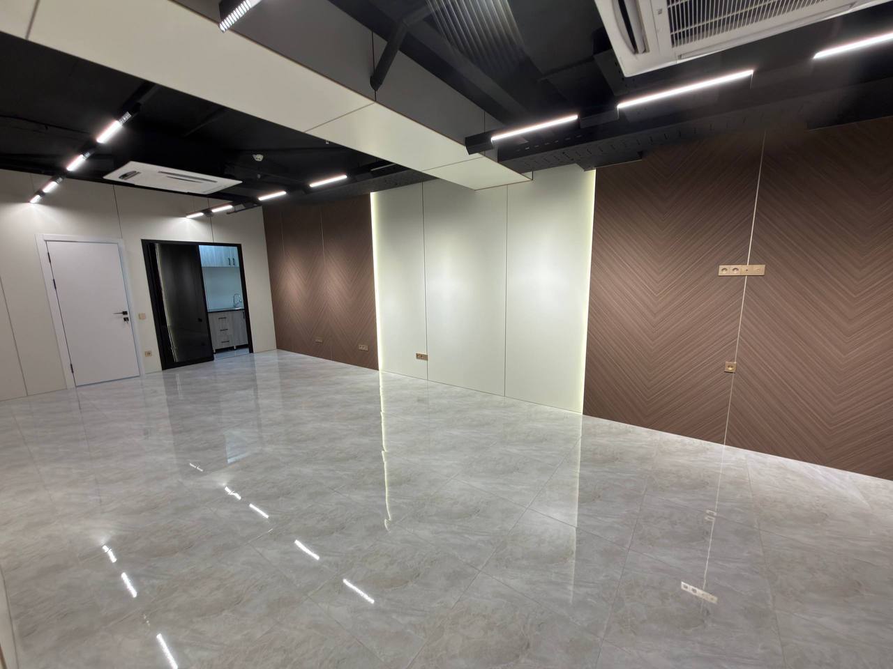 Коммерция в аренду 51 м² — фото 3