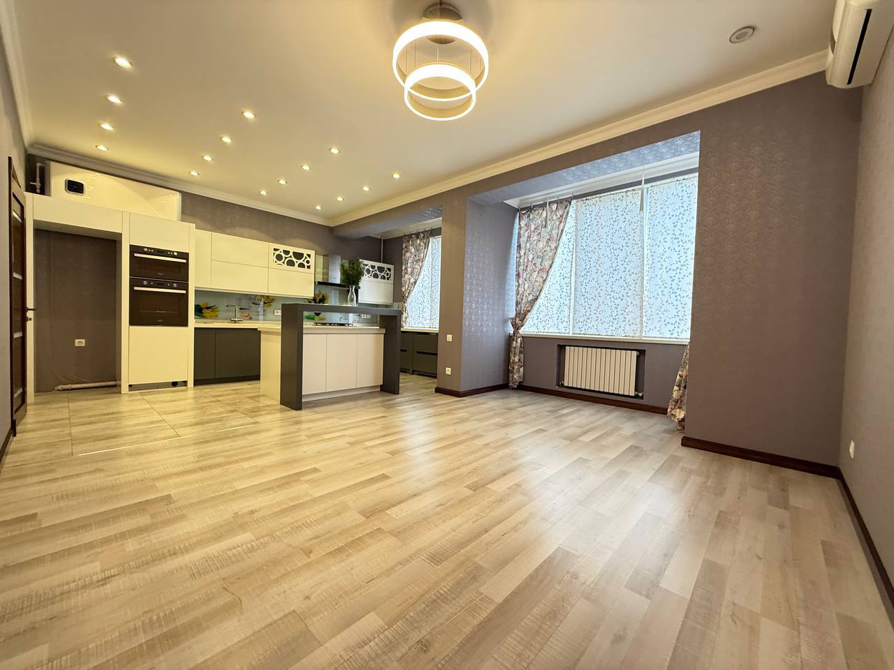 3-комн. квартира, 112 м² — фото 3