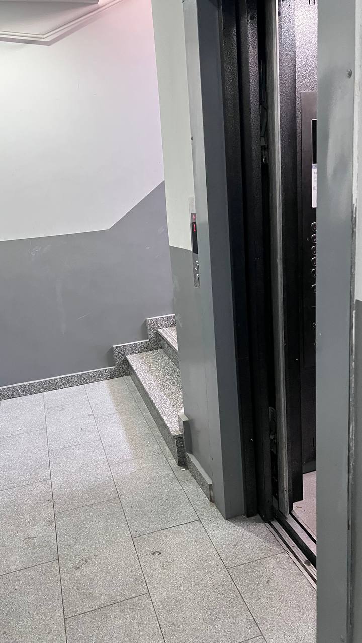 2-комн. квартира, 74 м² — фото 2