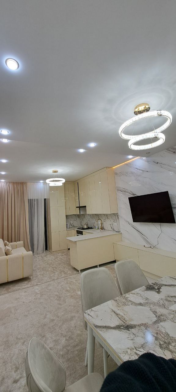 2-комн. квартира в аренду, 50 м² — фото 2