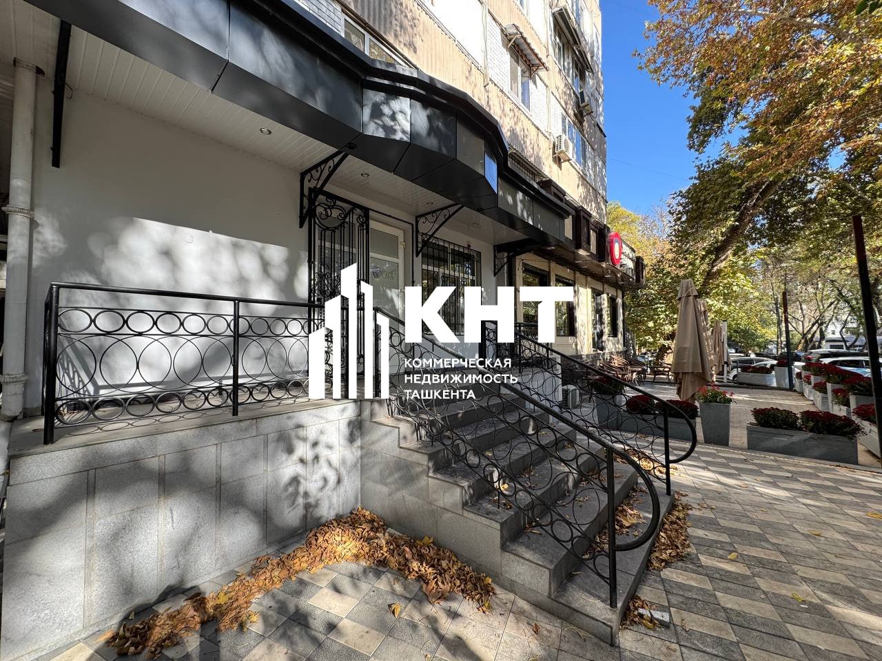 Коммерция в аренду 63 м²