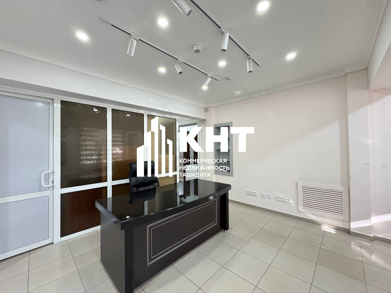 Коммерция в аренду 63 м² — фото 5