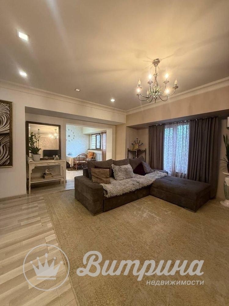 3-комн. квартира, 104 м² — фото 1