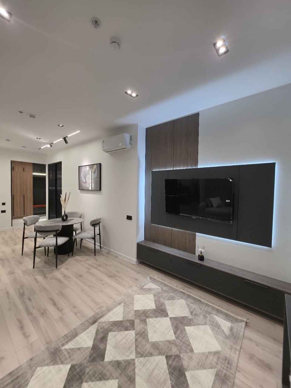 2-комн. квартира, 60 м² — фото 2