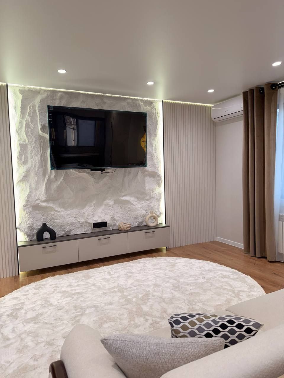 2-комн. квартира, 65 м² — фото 2