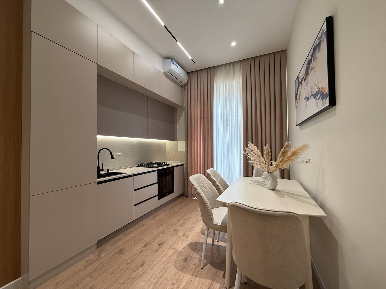2-комн. квартира, 50 м² — фото 2