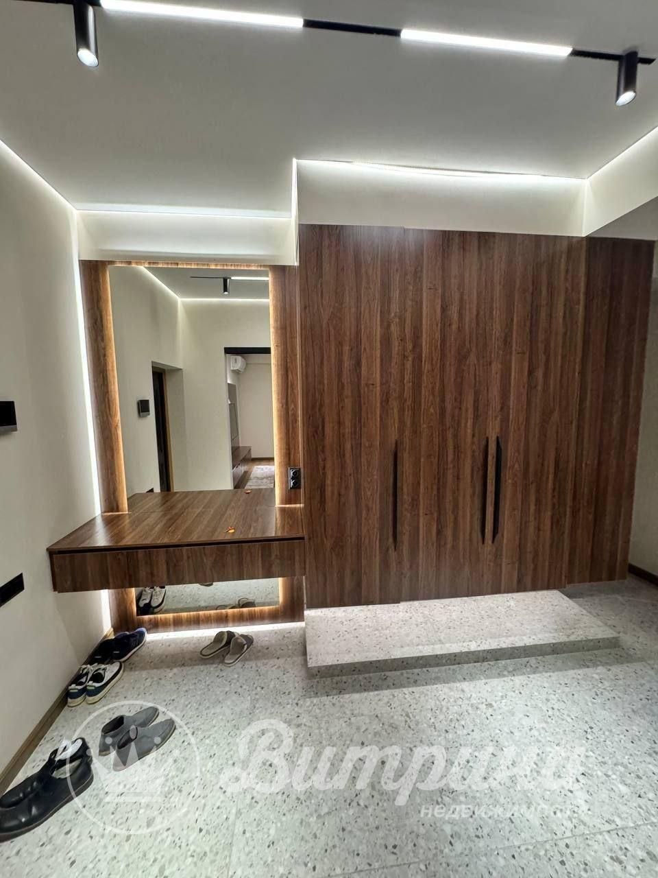 2-комн. квартира, 68 м² — фото 7