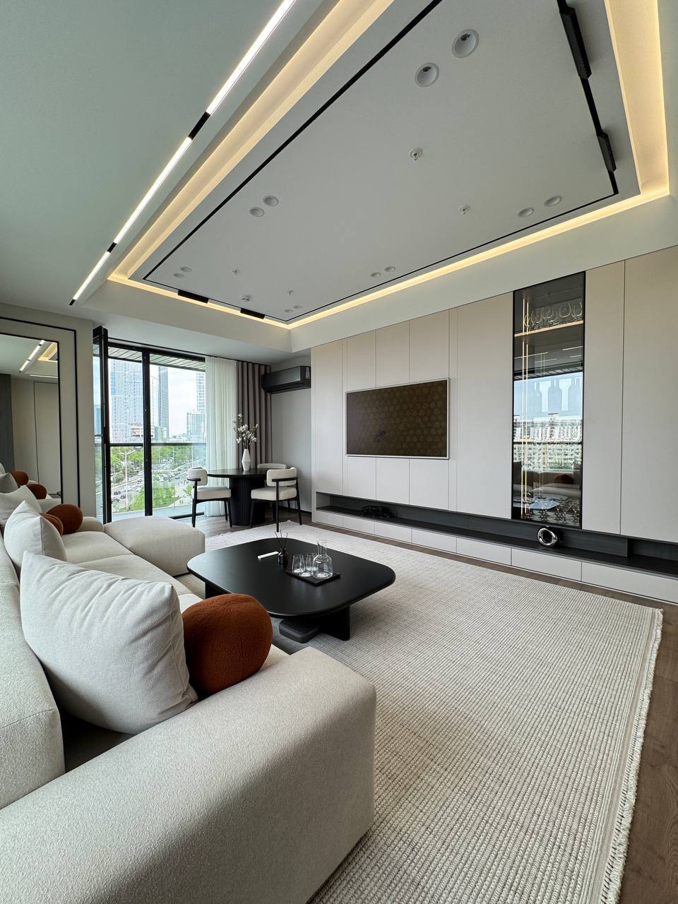 2-комн. квартира, 72 м² — фото 2