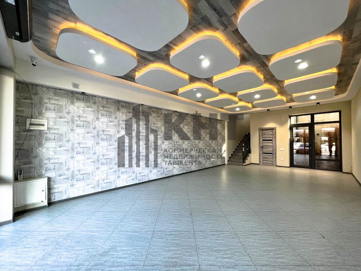 Коммерция в аренду 190 м² — фото 1