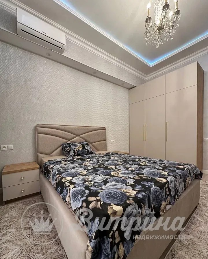 2-комн. квартира, 72 м² — фото 4