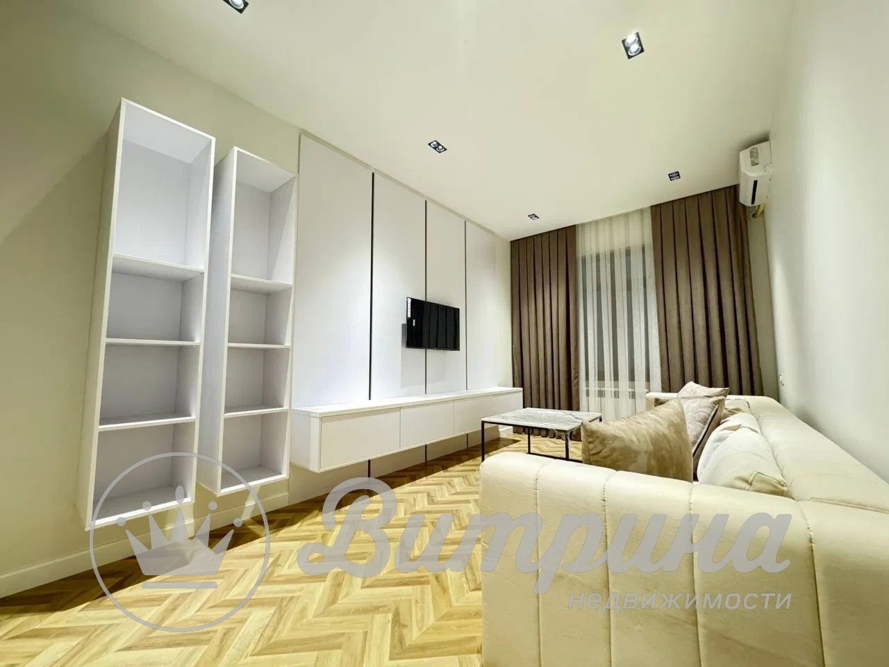 2-комн. квартира, 79 м² — фото 2