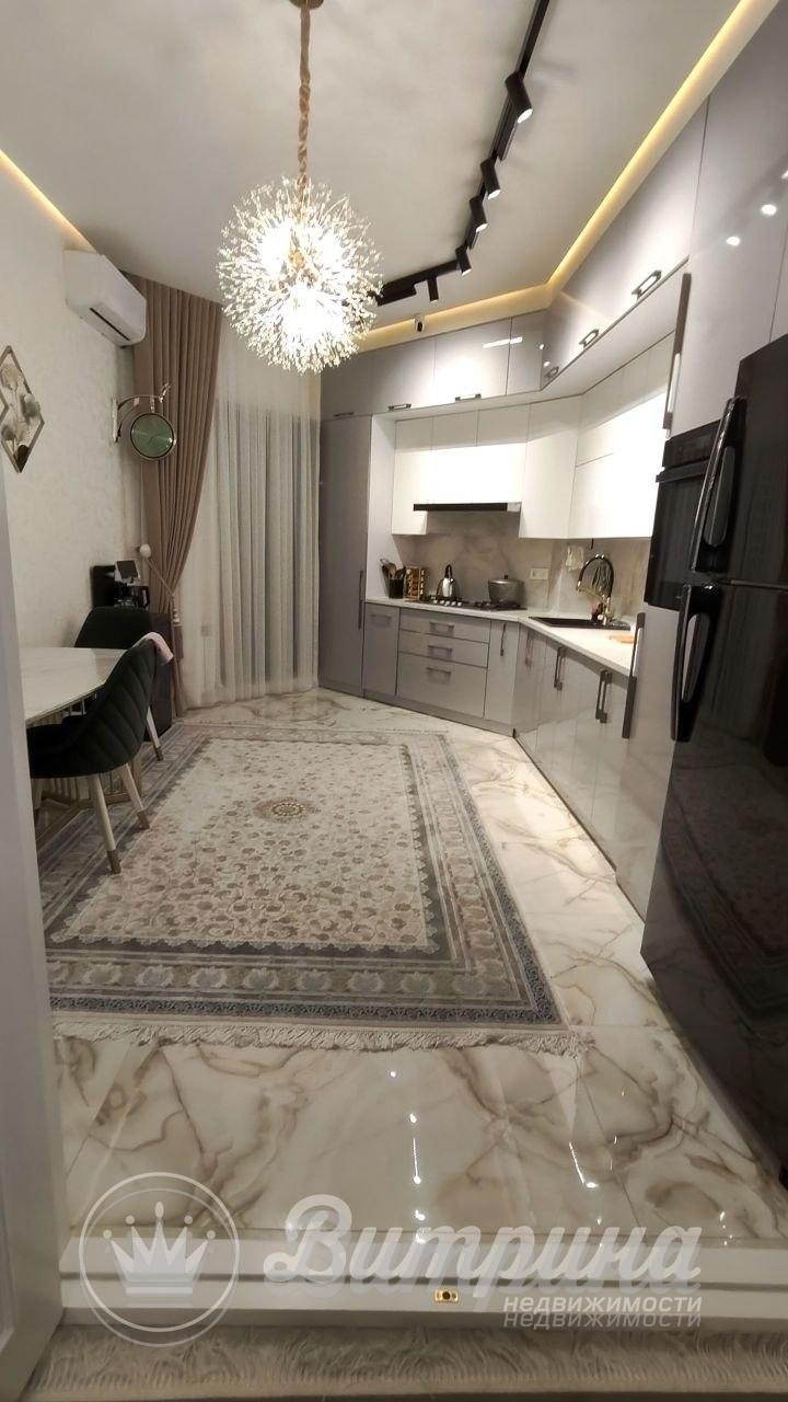 3-комн. квартира, 136 м² — фото 3