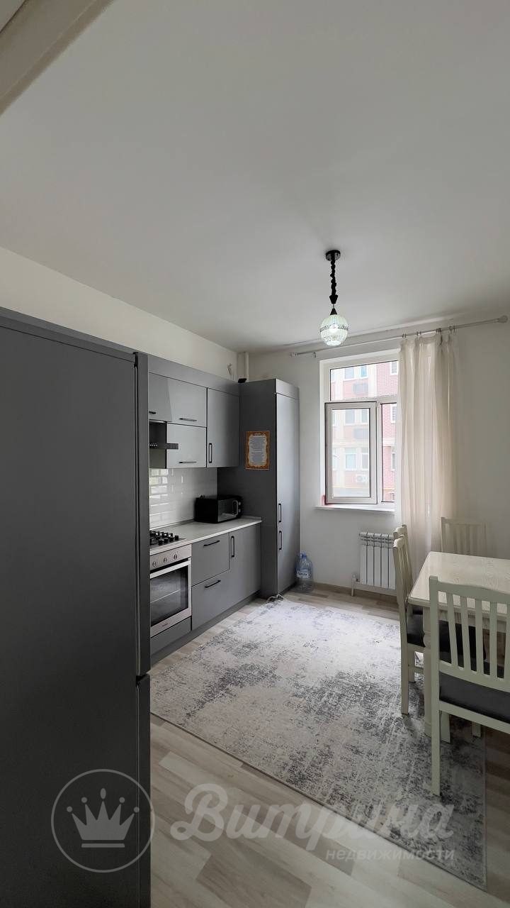 2-комн. квартира, 67 м² — фото 1