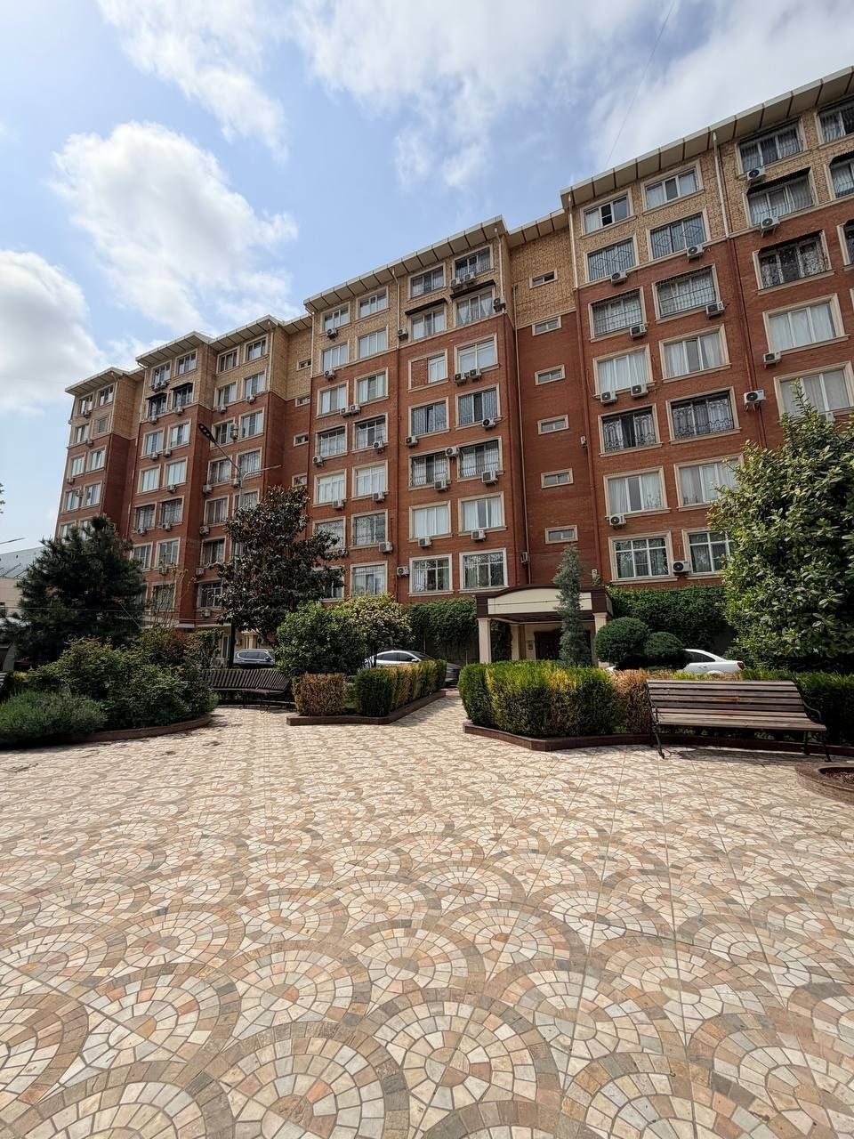 3-комн. квартира, 120 м²