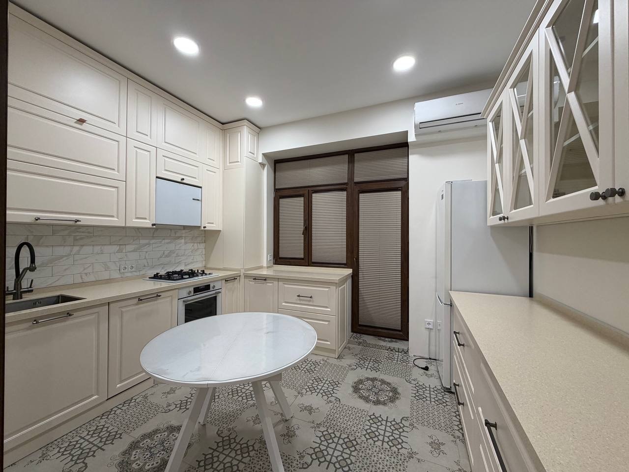 2-комн. квартира, 60 м² — фото 3